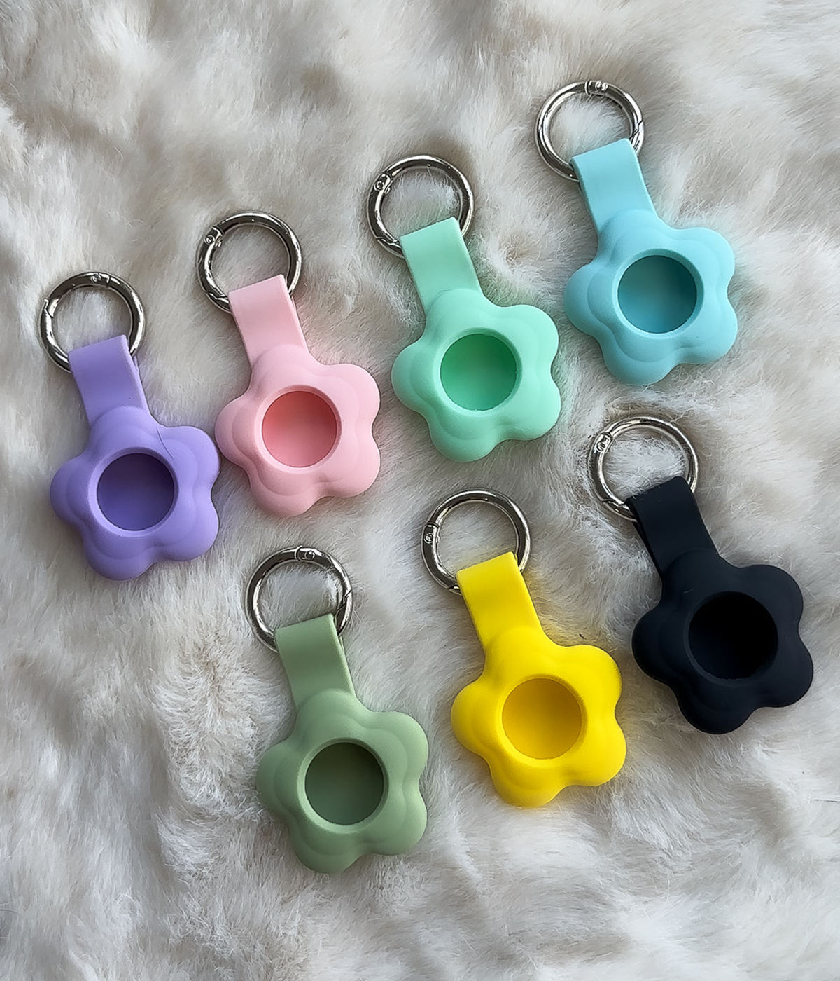 Pet AirTag Holder - Silicone Flower