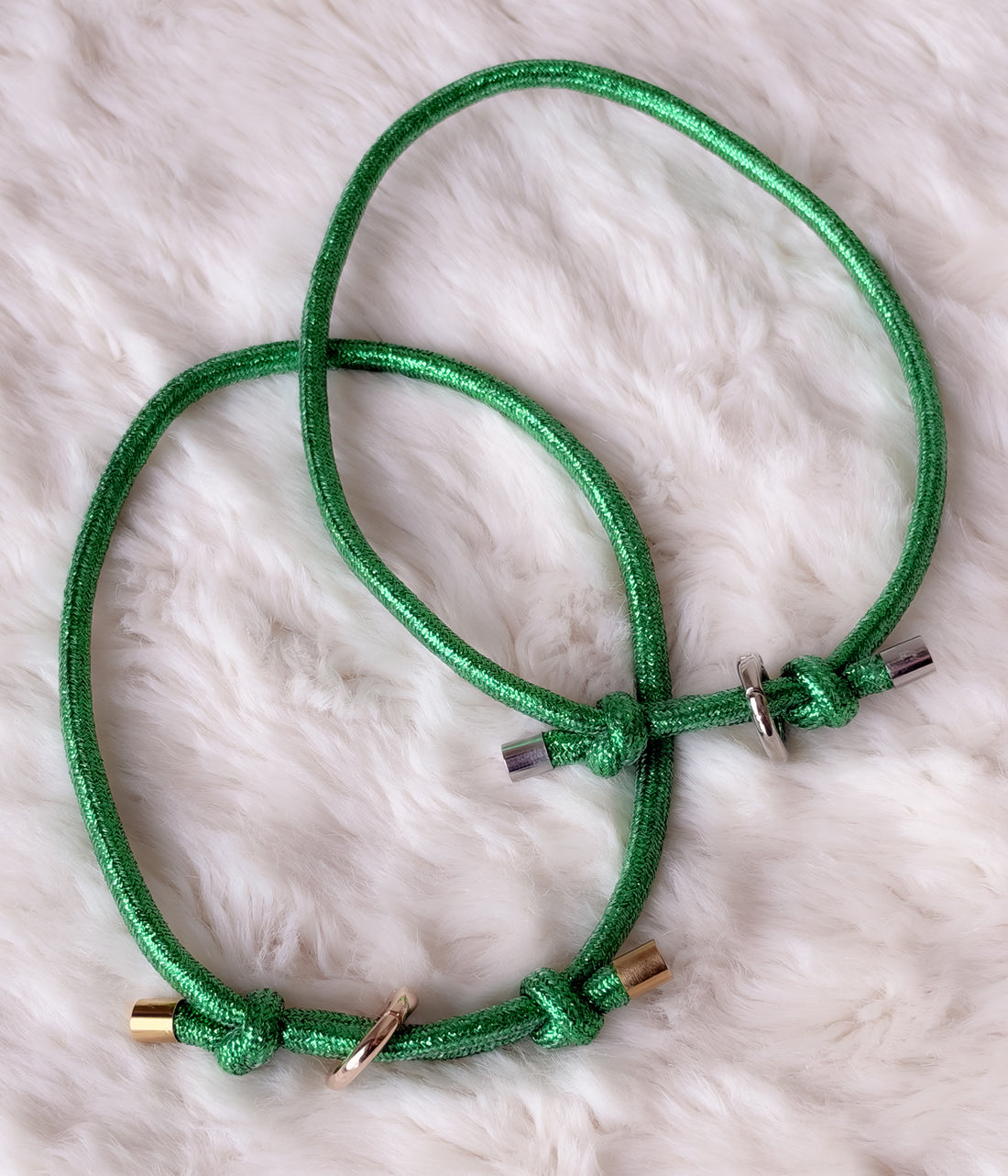 Glitter House Collar -  Mistletoe